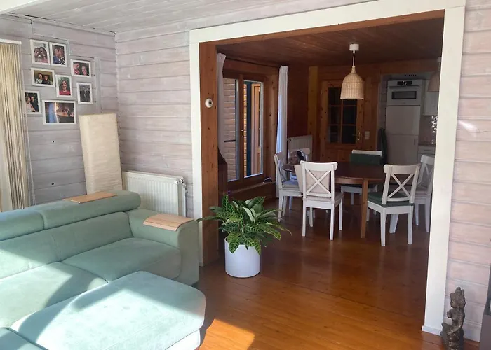 Houten Chalet/bungalow In Het Bos, Sauna, Jacuzzi בית נופש Meijel